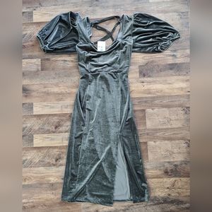 ✨ Gray Velvet Dress